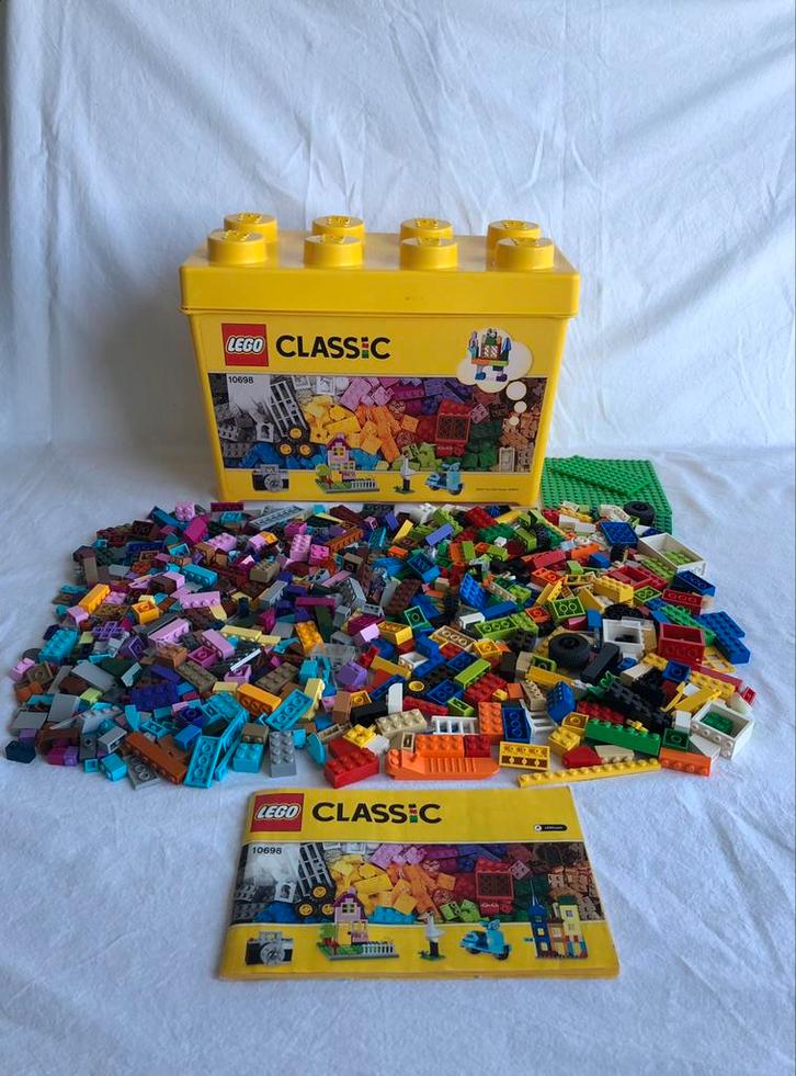 U3 - Lego Classic 10698 - Large Creative Brick Box, Kinderen en Baby's, Speelgoed | Duplo en Lego, Zo goed als nieuw, Ophalen of Verzenden