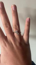 Pandora ring goud dubbel hart maat 18, 18 tot 19, Ophalen of Verzenden, Zo goed als nieuw, Dame