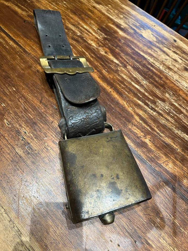 Antieke Koebel met Lederen Riem, Antiek en Kunst, Antiek | Overige Antiek, Ophalen