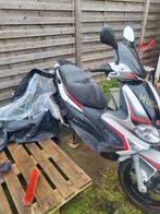 125 cc runner, Fietsen en Brommers, Ophalen, Zo goed als nieuw