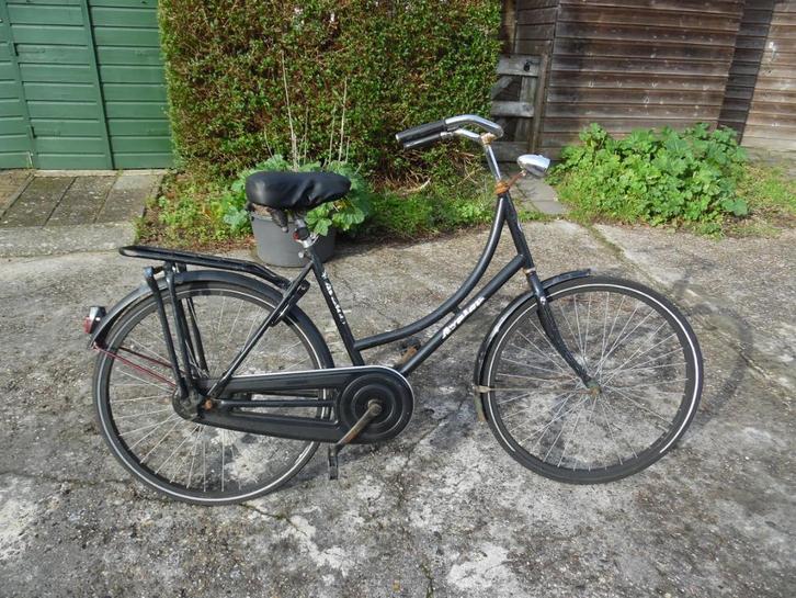 Leuke Avalon omafiets,rijdt prima 26 inch, Fietsen en Brommers, Fietsen | Dames | Omafietsen, Gebruikt, 50 tot 53 cm, Ophalen