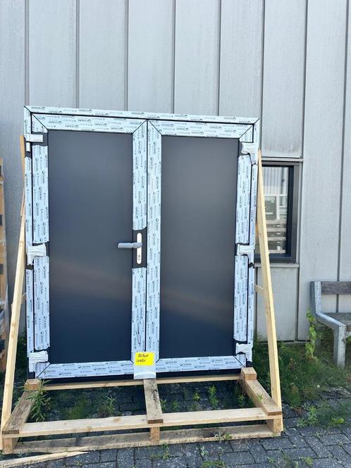 Kunststof garagedeuren nieuw 1800 breed x 2045 hoog, Doe-het-zelf en Verbouw, Kozijnen en Schuifpuien, Nieuw, Kunststof, 225 cm of meer