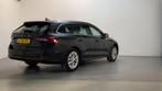 Skoda Octavia Combi 1.0 TSI 110pk 6-bak Business Edition Plu, Voorwielaandrijving, Stof, Gebruikt, Met garantie (alle)