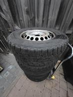 vw crafter zonder wieldoppen velgen met banden, Ophalen, Gebruikt