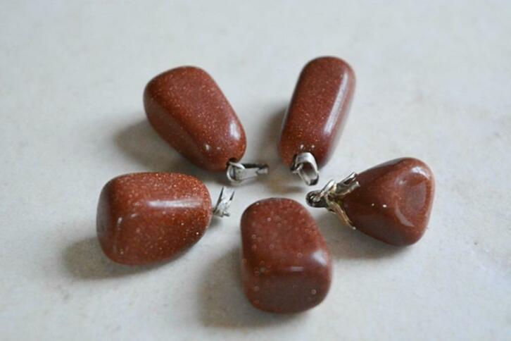 Goudsteen hanger, Sieraden, Tassen en Uiterlijk, Edelstenen, Nieuw, Ophalen