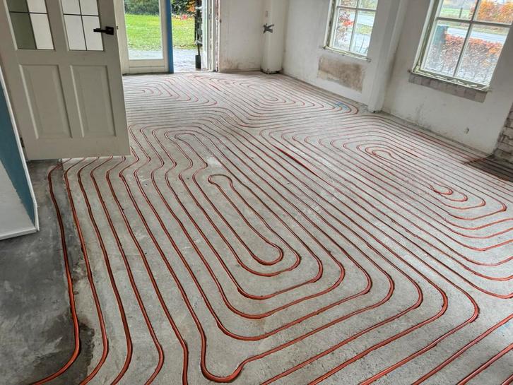 Vloerverwarming frezen, Diensten en Vakmensen, Loodgieters en Installateurs