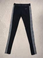 Nike yoga legging 36 S zwart, Kleding | Dames, Sportkleding, Zwart, Nike, Ophalen of Verzenden, Zo goed als nieuw