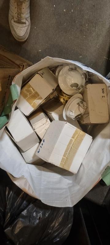 Partij verschillende spotjes te koop  beschikbaar voor biedingen