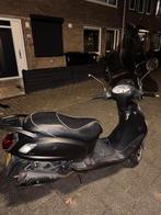 Nette scooter (geel kenteken) met recente beurt, Ophalen of Verzenden, Gebruikt, Overige typen, SYM