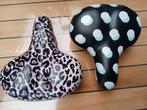 Zadels 1x"Panter print'-1x" Polka Dot"-als nieuw-5 euro p.st, Ophalen, Zo goed als nieuw