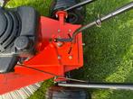 Zeer nette veegmachine met honda motor, Ophalen, Zo goed als nieuw