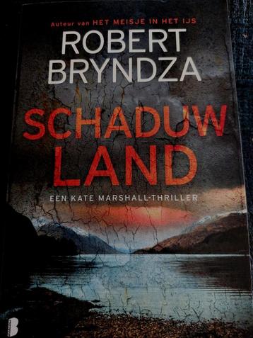 Robert Bryndza - Schaduwland beschikbaar voor biedingen
