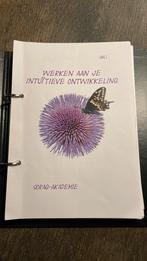 Cursus intuïtieve ontwikkeling, Boeken, Studieboeken en Cursussen, Ophalen of Verzenden, Alpha, Zo goed als nieuw
