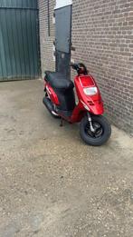 Typhoon 125, Fietsen en Brommers, Scooters | Piaggio, Overige modellen, Zo goed als nieuw, Benzine, 125 cc