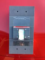 ABB HOOFDSCHAKELAAR 1250A Halyester + 2X Werkschakelaar 100A, Ophalen of Verzenden, Zo goed als nieuw