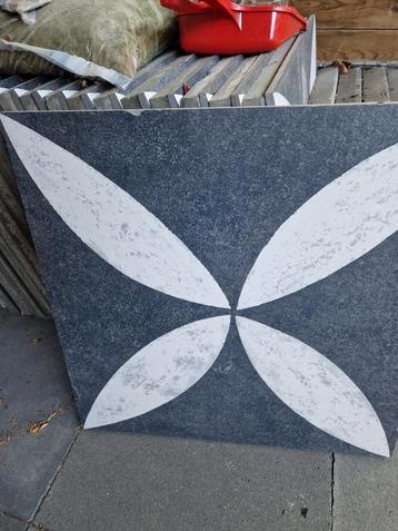 Tegels 60x60 beschikbaar voor biedingen