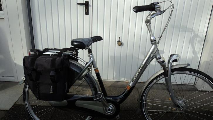 Kleine: GAZELLE - ORANGE premium , 7 Versnell  , Frame 49, Fietsen en Brommers, Fietsen | Dames | Damesfietsen, Gebruikt, Gazelle