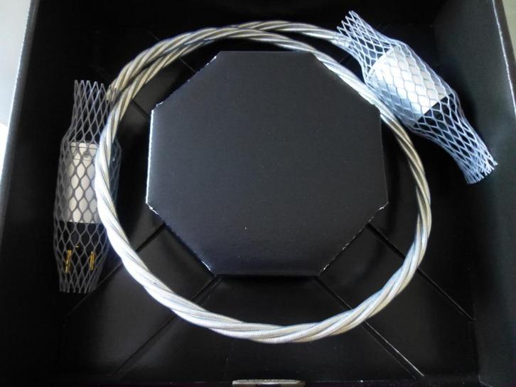 Ansuz Mainz X2 powercords, Audio, Tv en Foto, Audiokabels en Televisiekabels, Zo goed als nieuw, Componentkabel, Minder dan 2 meter