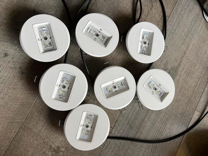 Noodverlichting Van Lienen - Nieuwstaat!, Doe-het-zelf en Verbouw, Bouwverlichting, Zo goed als nieuw, Lamp met armatuur, Minder dan 50 watt