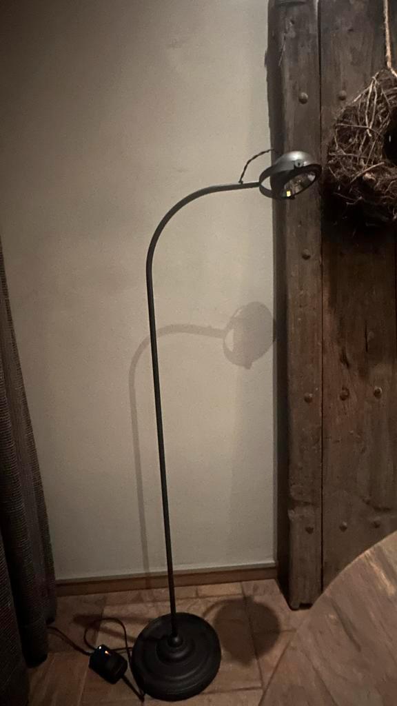 Frezoli Lupia.Antiek Zwarte Vloerlamp met Dimmer, Huis en Inrichting, Lampen | Vloerlampen, Zo goed als nieuw, 150 tot 200 cm
