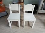 Twee witte ikea kinderstoeltjes sundvik, Kinderen en Baby's, Kinderkamer | Tafels en Stoelen, Ophalen, Gebruikt, Stoel(en)