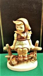 Hummel Goebel, Hummel - Figuur - 112/1 - Mutters Lieveling, Verzamelen, Beelden en Beeldjes, Verzenden, Zo goed als nieuw, Hummel