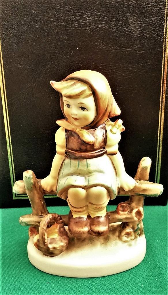 Hummel Goebel, Hummel - Figuur - 112/1 - Mutters Lieveling, Verzamelen, Beelden en Beeldjes, Zo goed als nieuw, Hummel, Verzenden