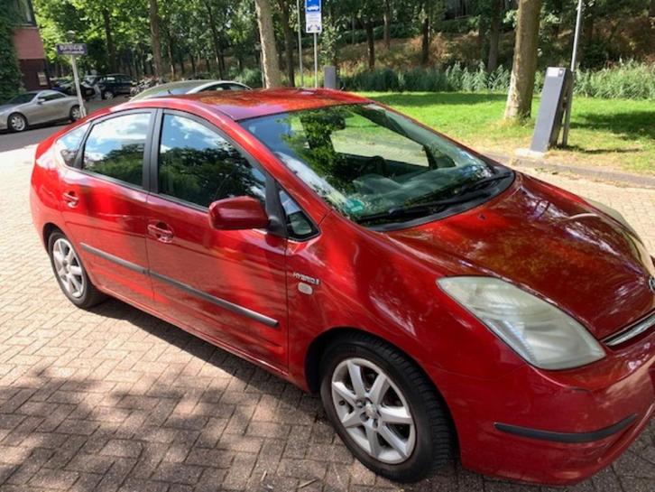 Toyota Prius 1.5 HSD 2007 Rood, Auto's, Toyota, Particulier, Prius, Cruise Control, Hybride Elektrisch/Benzine, Volledig hybride