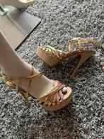 Sergio todzi goudkleurige hakjes maat 38, Overige kleuren, Zo goed als nieuw, Sergio todzi, Sandalen of Muiltjes