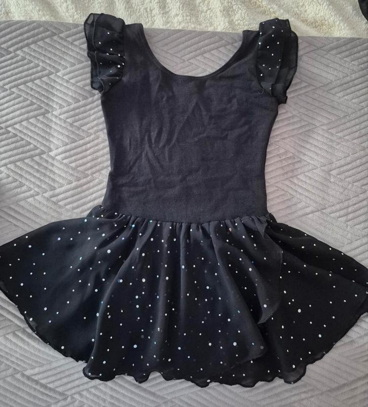 Balletpakje zwart valt als maat 134, Sport en Fitness, Ballet, Zo goed als nieuw, Kleding, Ophalen of Verzenden