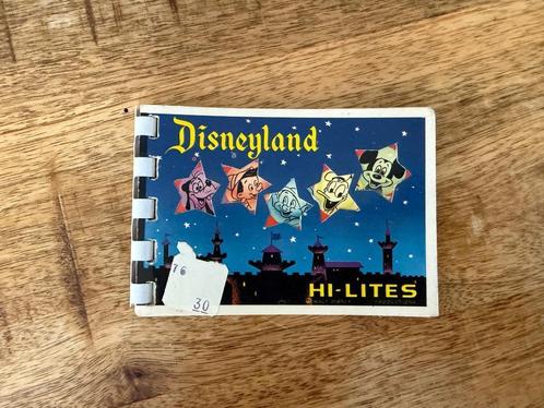 Walt Disney Disneyland 1976 Hi-Lites boekje Souvenir USA, Verzamelen, Disney, Zo goed als nieuw, Overige typen, Overige figuren
