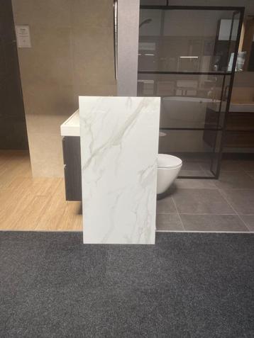 Tegeloutlet vloertegel 60 x 120 marmerlook marcury glanswit beschikbaar voor biedingen
