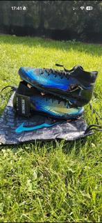 Nike voetbalschoenen limited edition maat 45,5, Nike, Overige typen, Nieuw, Ophalen of Verzenden