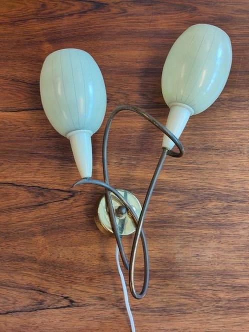 Vintage wandlamp art deco stijl lamp glas, Huis en Inrichting, Lampen | Wandlampen, Gebruikt, Glas, Metaal, Ophalen