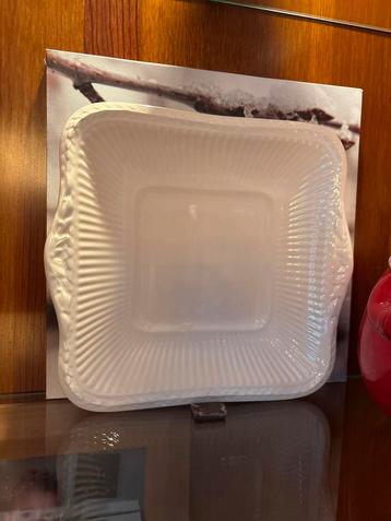 Wedgwood Queen's Ware Schaal Vierkant Edme 25 cm beschikbaar voor biedingen