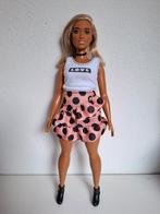 Barbie Fashionistas curvy #111, Verzamelen, Poppen, Ophalen of Verzenden, Zo goed als nieuw, Fashion Doll
