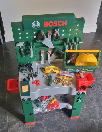 Klein Bosch werkstation groot  beschikbaar voor biedingen