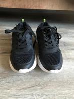 sneakers (Osaga) 40-41, Zwart, Ophalen of Verzenden, Osaga, Sneakers of Gympen