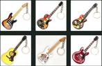 Elvis Presley bruin gitaar van hout sleutelhanger keychain, Verzamelen, Muziek, Artiesten en Beroemdheden, Info@deconoord.nl, Deco Noord