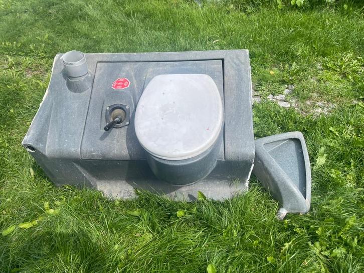 Mobiel toilet caranavalswagen schaftwagen tinyhouse bouwkeet, Doe-het-zelf en Verbouw, Overige Doe-het-zelf en Verbouw, Gebruikt