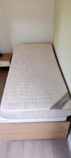 Goed en stevig matras 90x200 cm, Ophalen, 90 cm, Eenpersoons, Zo goed als nieuw