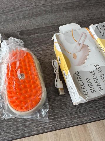 honden massage brush beschikbaar voor biedingen