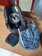 Maxi Cosi Pebble incl. voetenzak en zitverkleiner, Ophalen, Autogordel, Zijbescherming, Zo goed als nieuw