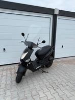 Kymco agility 50 BJ2016 lage Kmstand (8722km), Ophalen, 49 cc, Zo goed als nieuw, Maximaal 25 km/u