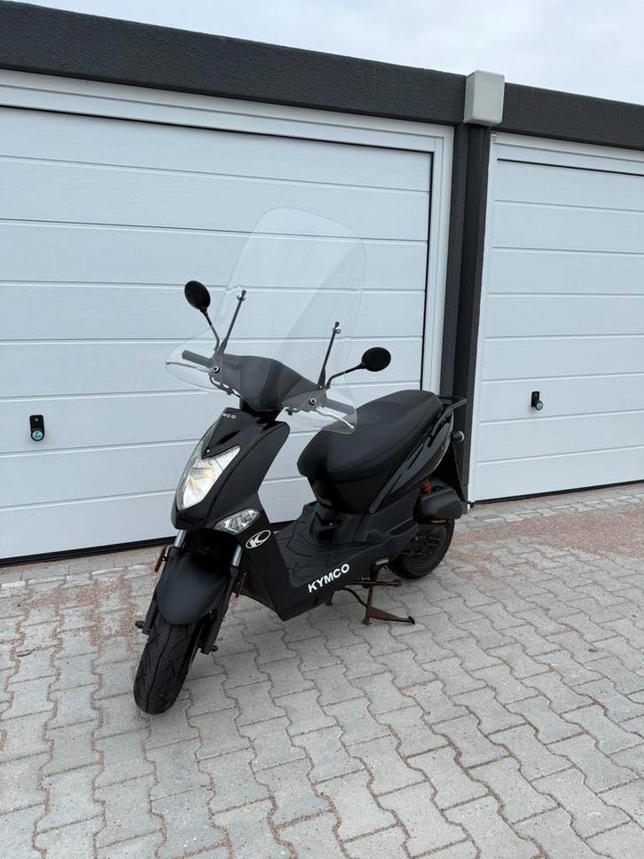 Kymco agility 50 BJ2016 lage Kmstand (8722km), Fietsen en Brommers, Scooters | Kymco, Zo goed als nieuw, Agility, Maximaal 25 km/u