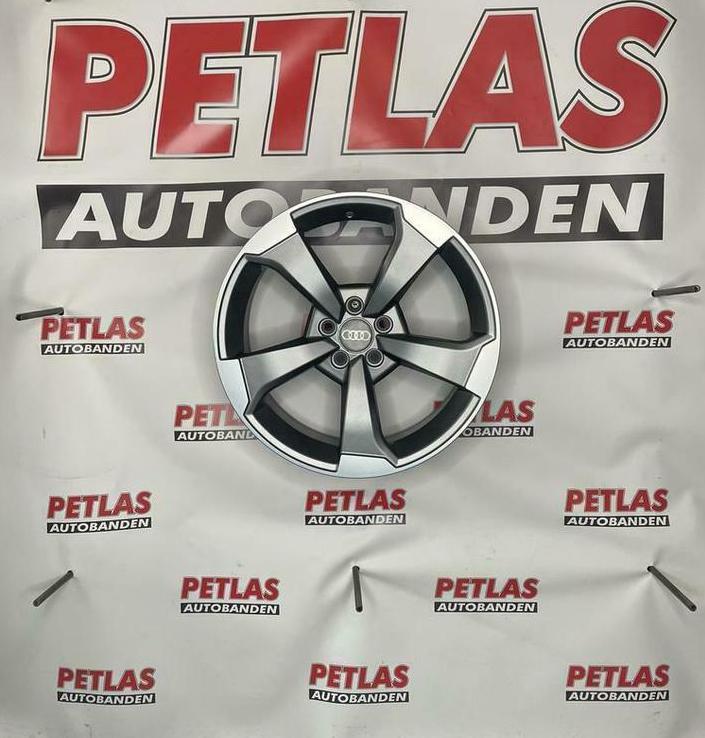 Audi S1 RS3 17 inch velgen 5x100 A1 A2 s line polo ibiza TT, Auto-onderdelen, Banden en Velgen, Band(en), Zomerbanden, 17 inch