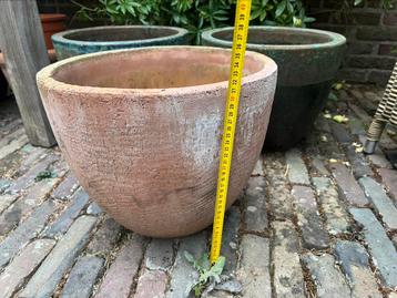 Terra cotta bloempot 32cm beschikbaar voor biedingen