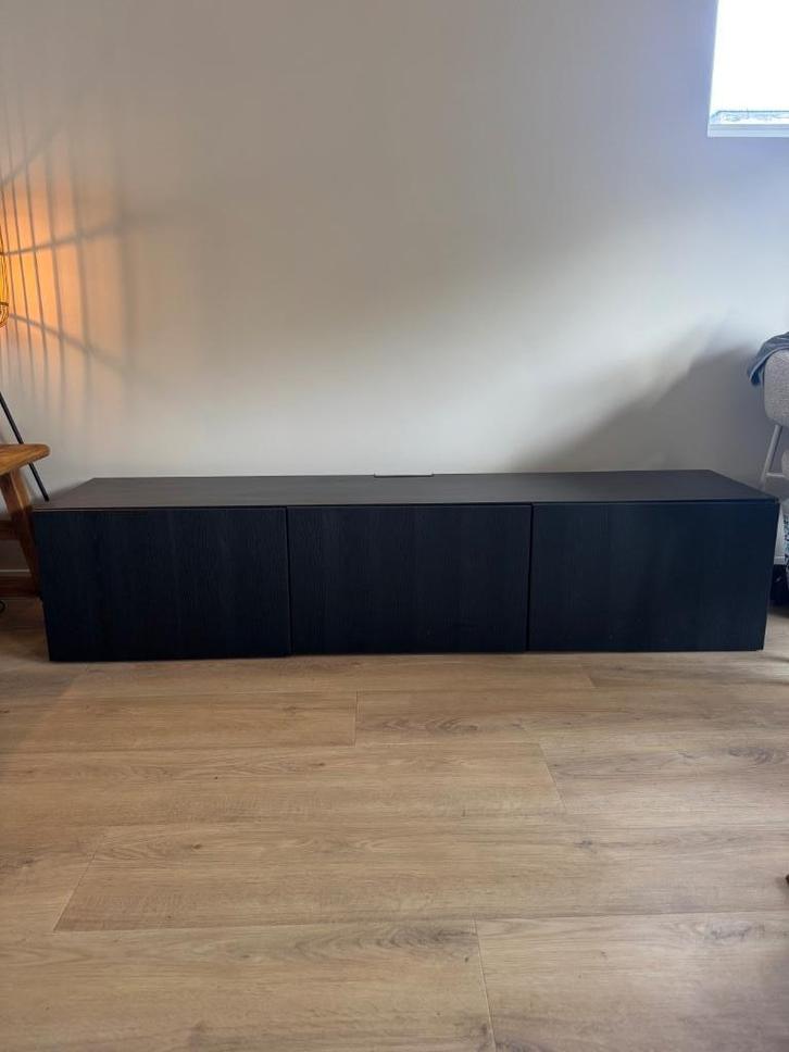 BESTA tv meubel zwart 3 deurs, Huis en Inrichting, Kasten | Televisiemeubels, Zo goed als nieuw, Minder dan 100 cm, 150 tot 200 cm