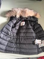 Moncler Jas Maat 4 - Zo Goed Als Nieuw, Ophalen of Verzenden, Zo goed als nieuw, Moncler, Jongen of Meisje