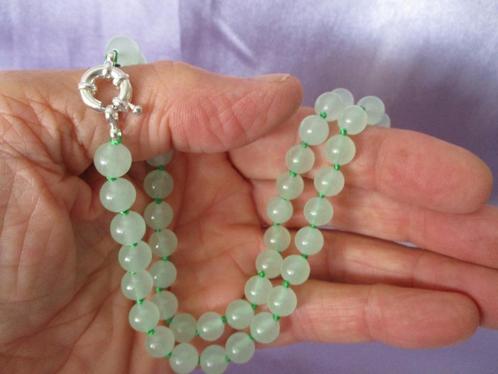 Mooie halsketting van lichtgroene Jade, Ø 8,3 mm, Sieraden, Tassen en Uiterlijk, Kettingen, Nieuw, Steen of Mineraal, Groen, Verzenden